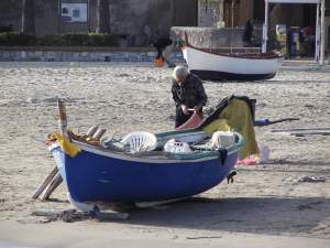 Xtrallusion photo gallery of Italy. Photos, pictures, images and photographs of the Italian Rivieras, the Italian Lakes, the Italian Alps, the Cinque Terre, the Amalfi coast and some of the most beautiful corners of Italy. Plus photos of Italian cities such as Pisa, Milan, Genoa and Rome.